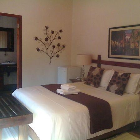 Khokha Moya Guesthouse Ermelo Luaran gambar