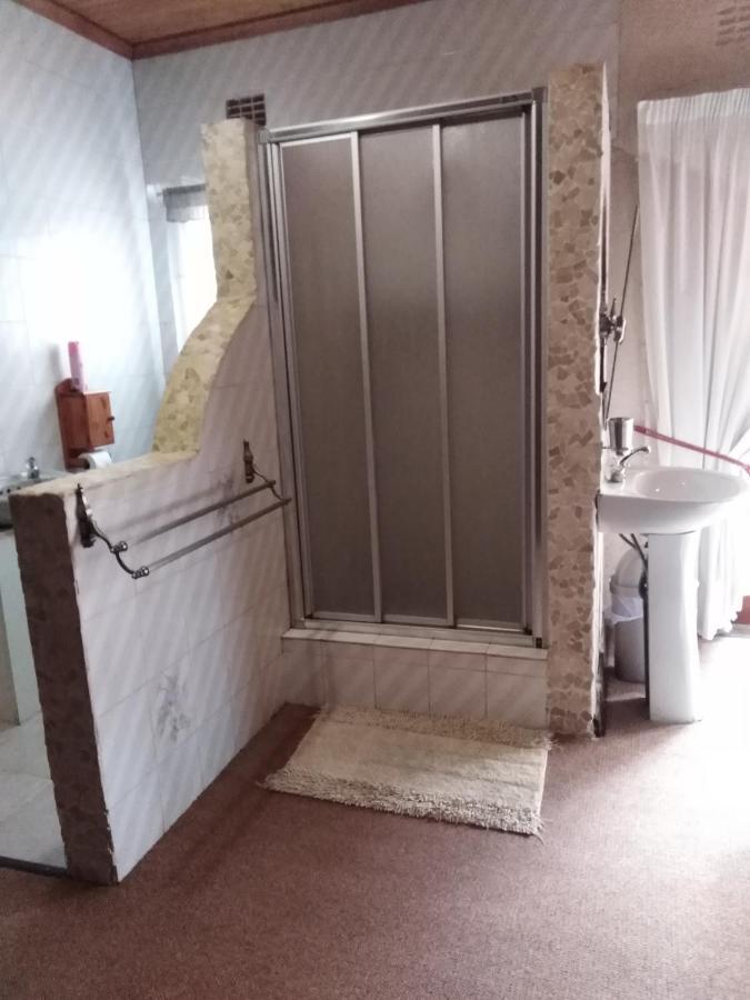 Khokha Moya Guesthouse Ermelo Luaran gambar
