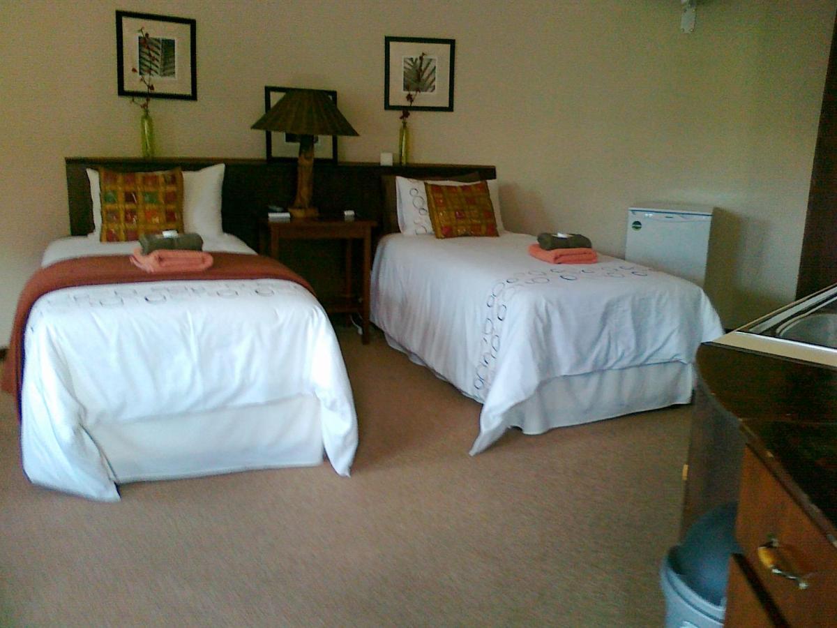 Khokha Moya Guesthouse Ermelo Luaran gambar