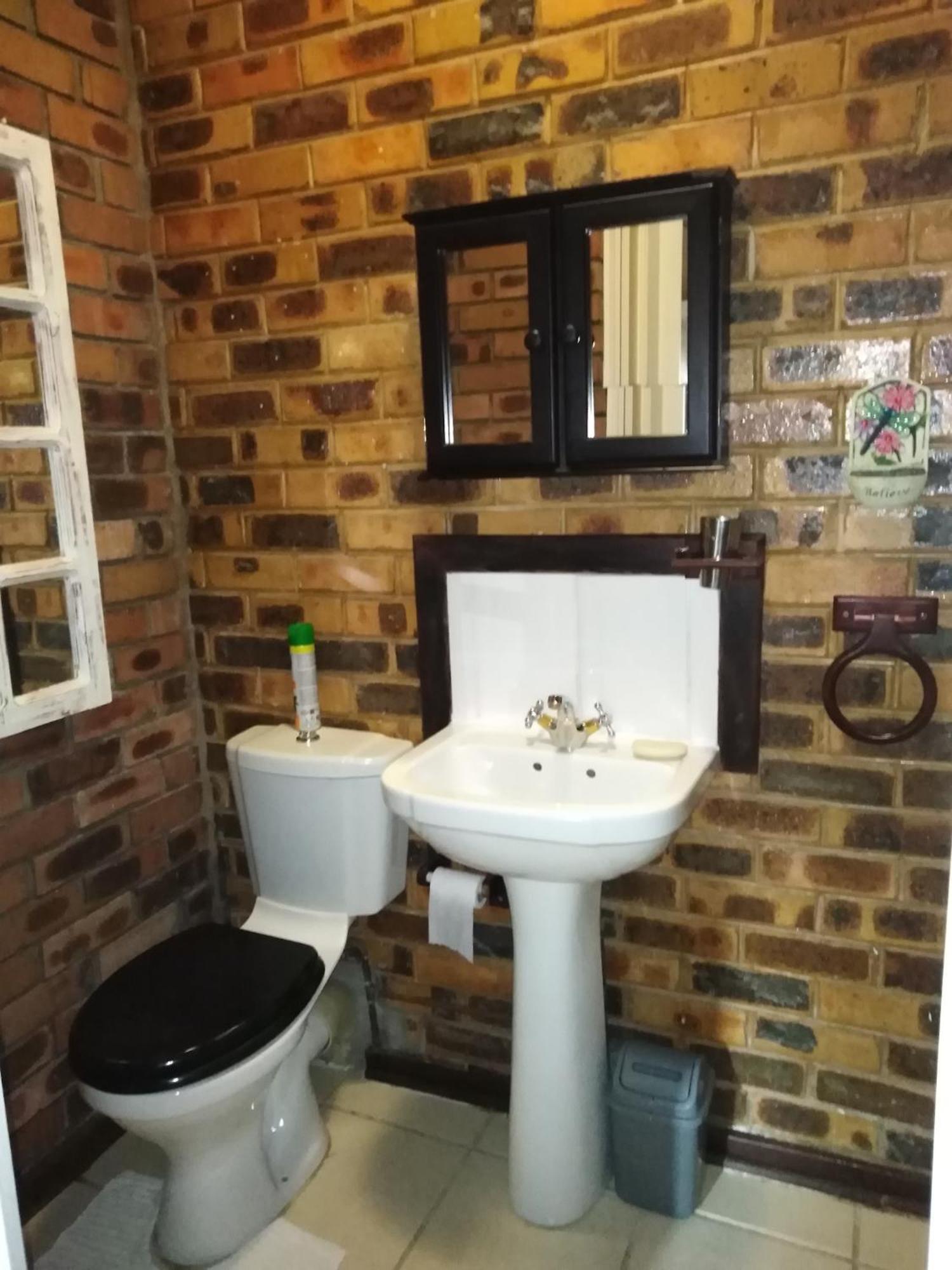 Khokha Moya Guesthouse Ermelo Luaran gambar