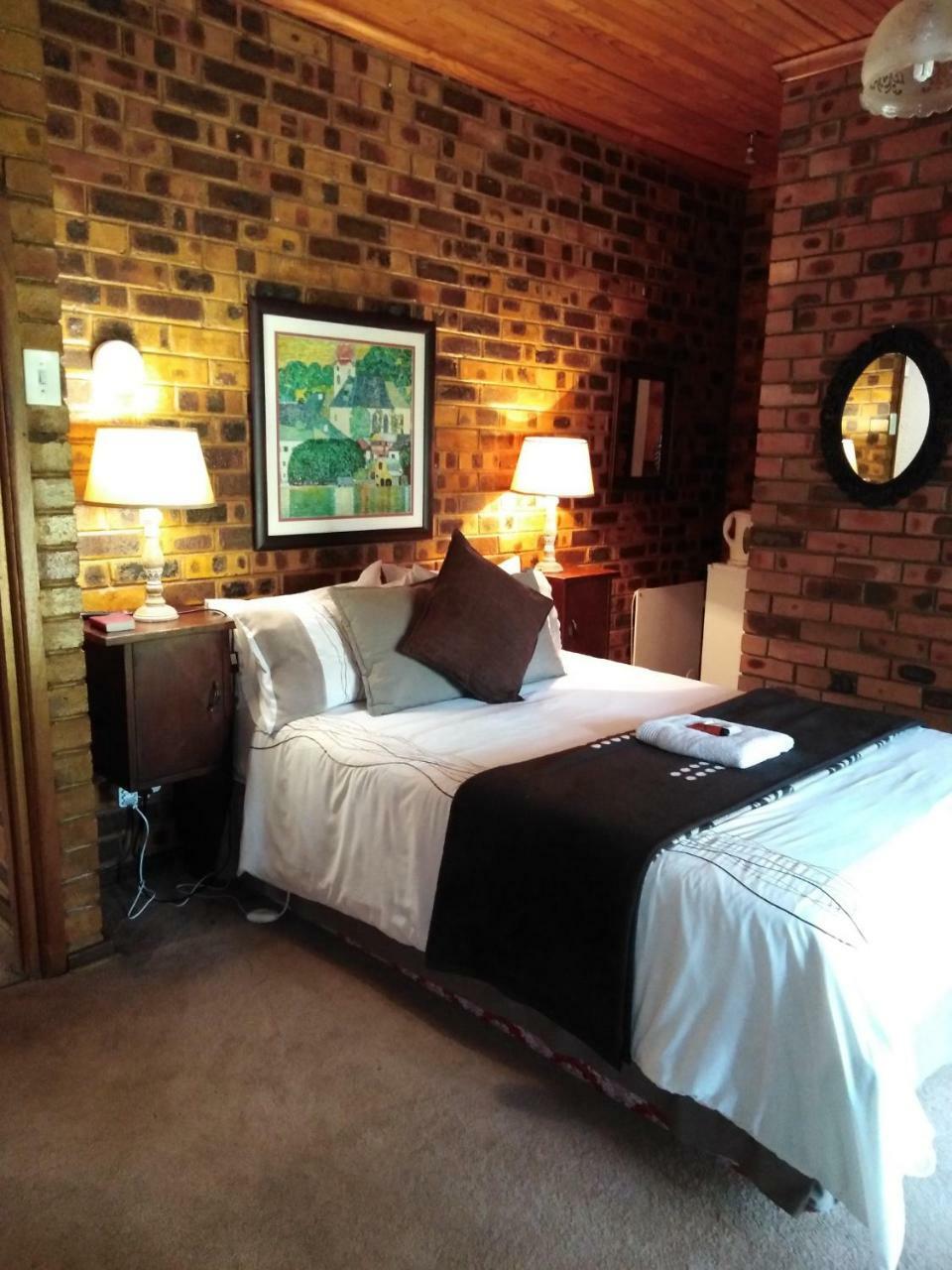 Khokha Moya Guesthouse Ermelo Luaran gambar